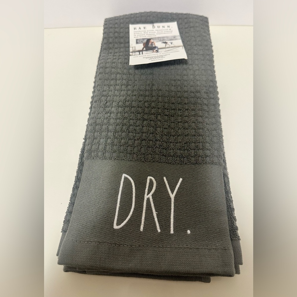 Rae Dunn Gray DRY-CLEAN 2pcs Towel